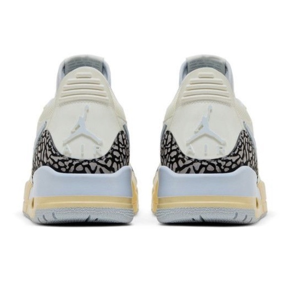 Jordan legacy 312 Women's - Picture 2 of 6